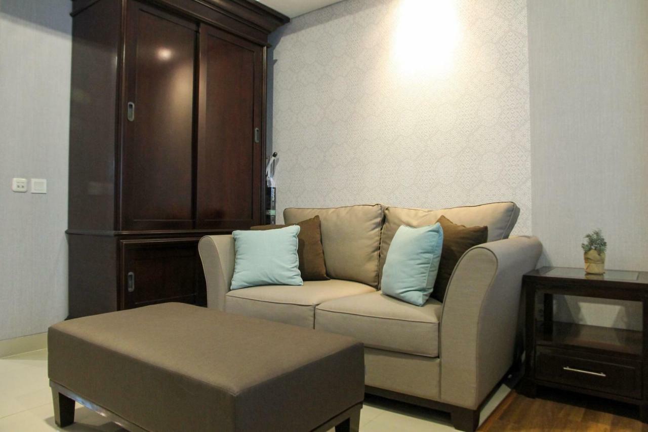 Elegant 1Br Kemang Village Apartment By Travelio ジャカルタ エクステリア 写真