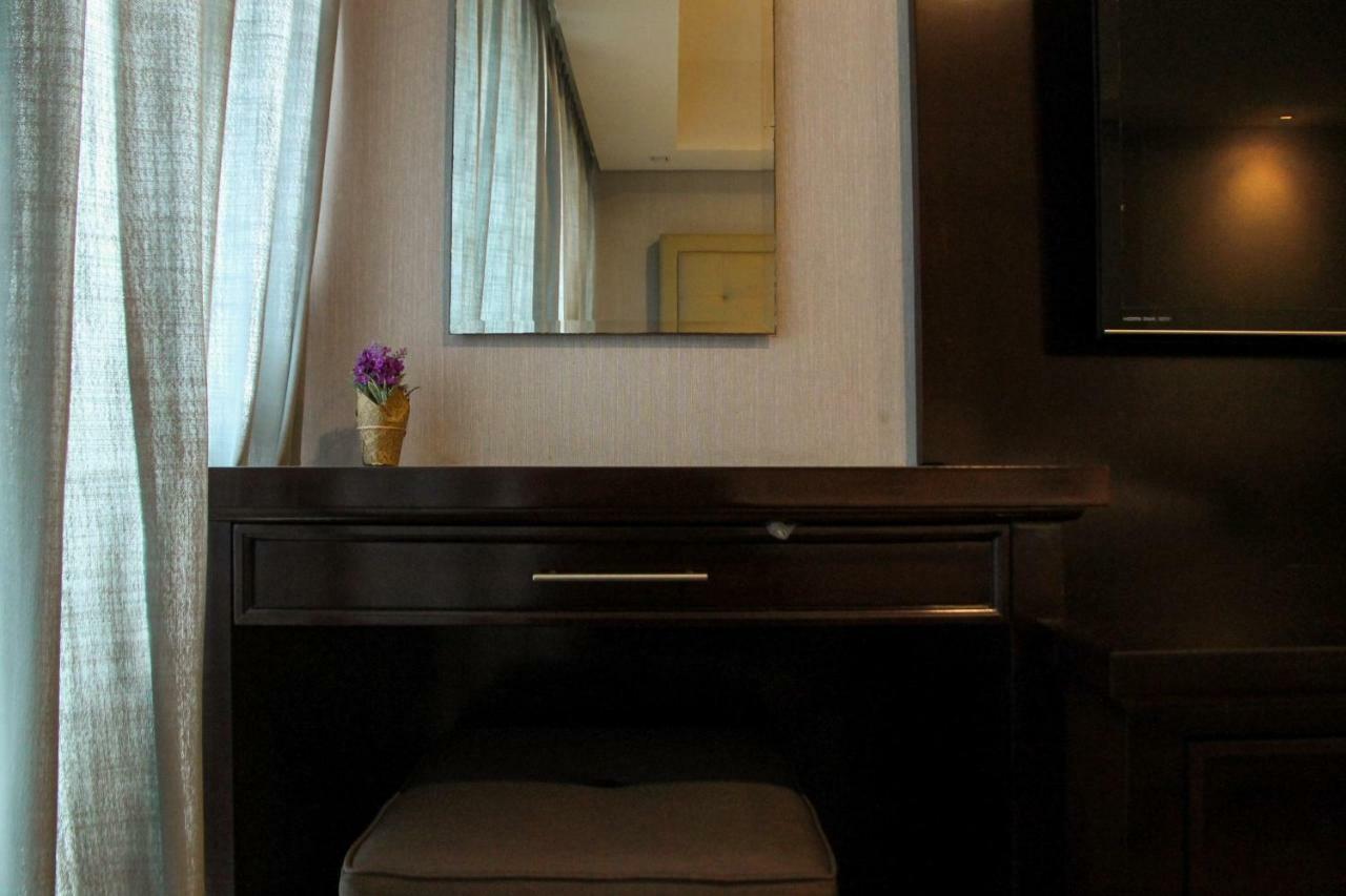 Elegant 1Br Kemang Village Apartment By Travelio ジャカルタ エクステリア 写真